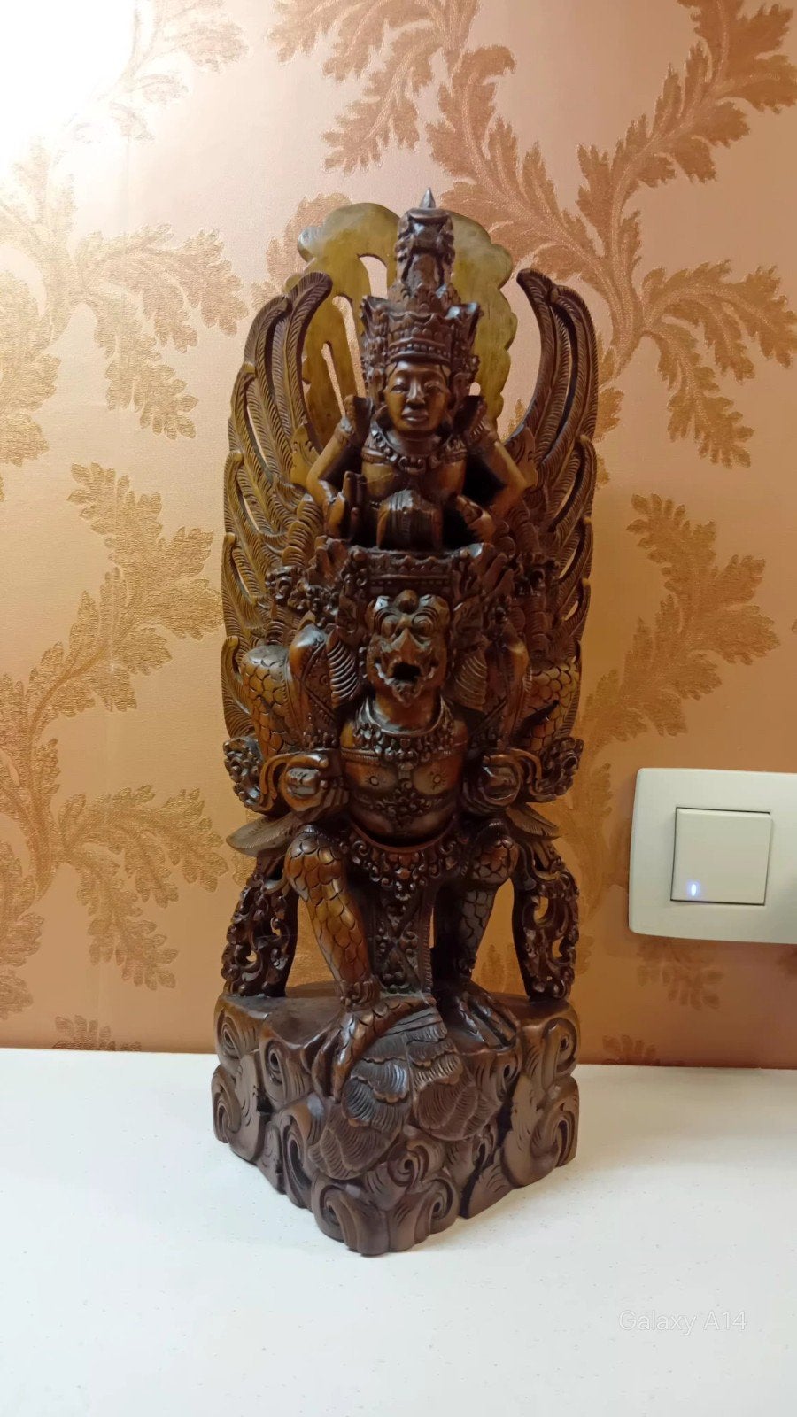 Sculpture balinaise en bois massif - Vishnu sur Garuda (40 c, Enlèvement, Bois, Massif