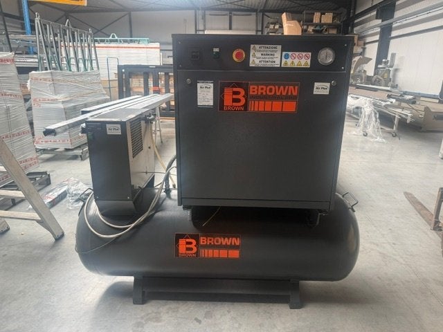 Compressor 500L met luchtdroger, Zakelijke goederen, Machines en Bouw | Pompen en Compressoren, Ophalen
