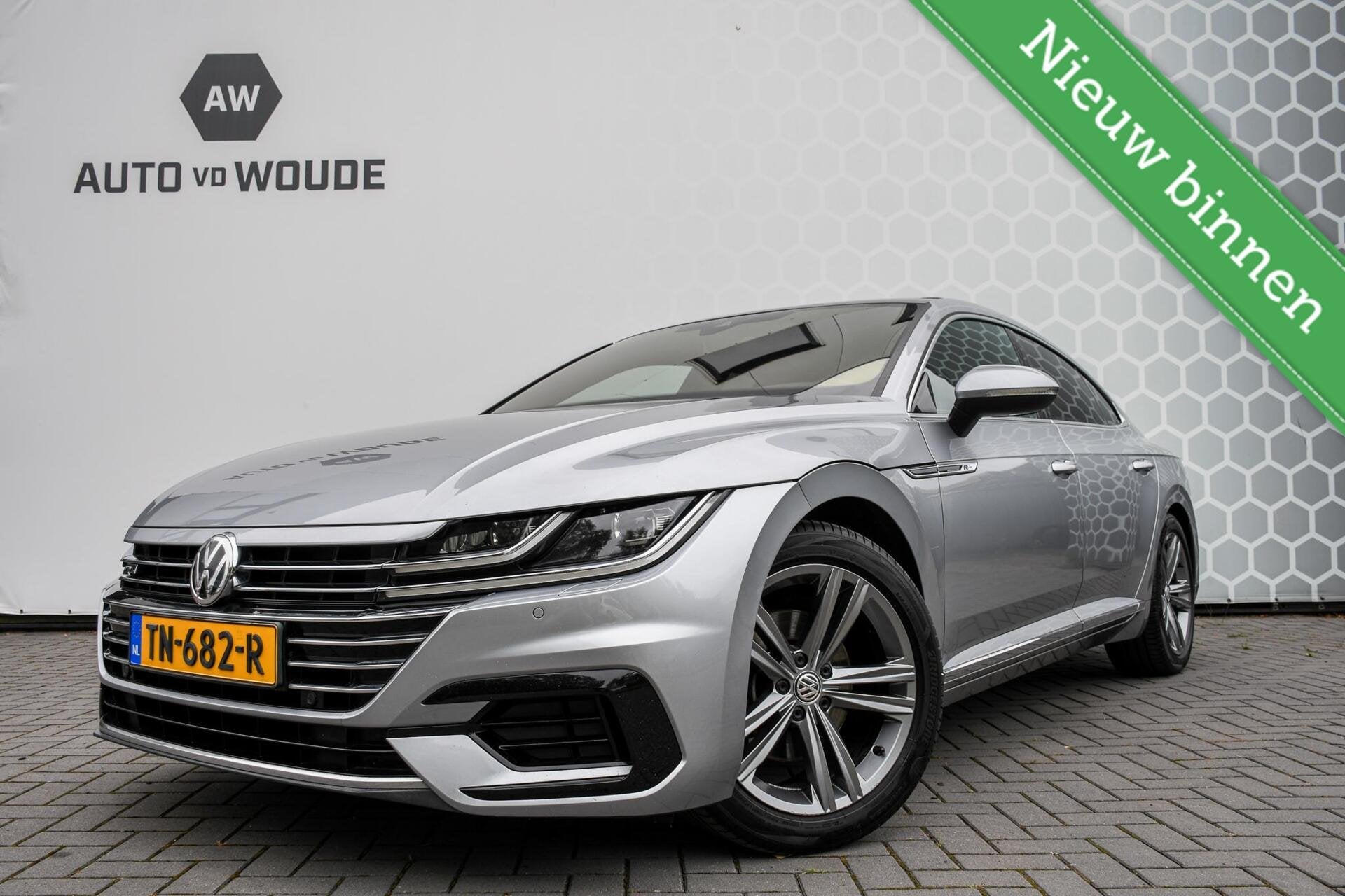 Volkswagen Arteon 1.5 TSI Business Panoramadak R-line Trekha, Anti démarrage, Entreprise, Carnet d'entretien, Noir