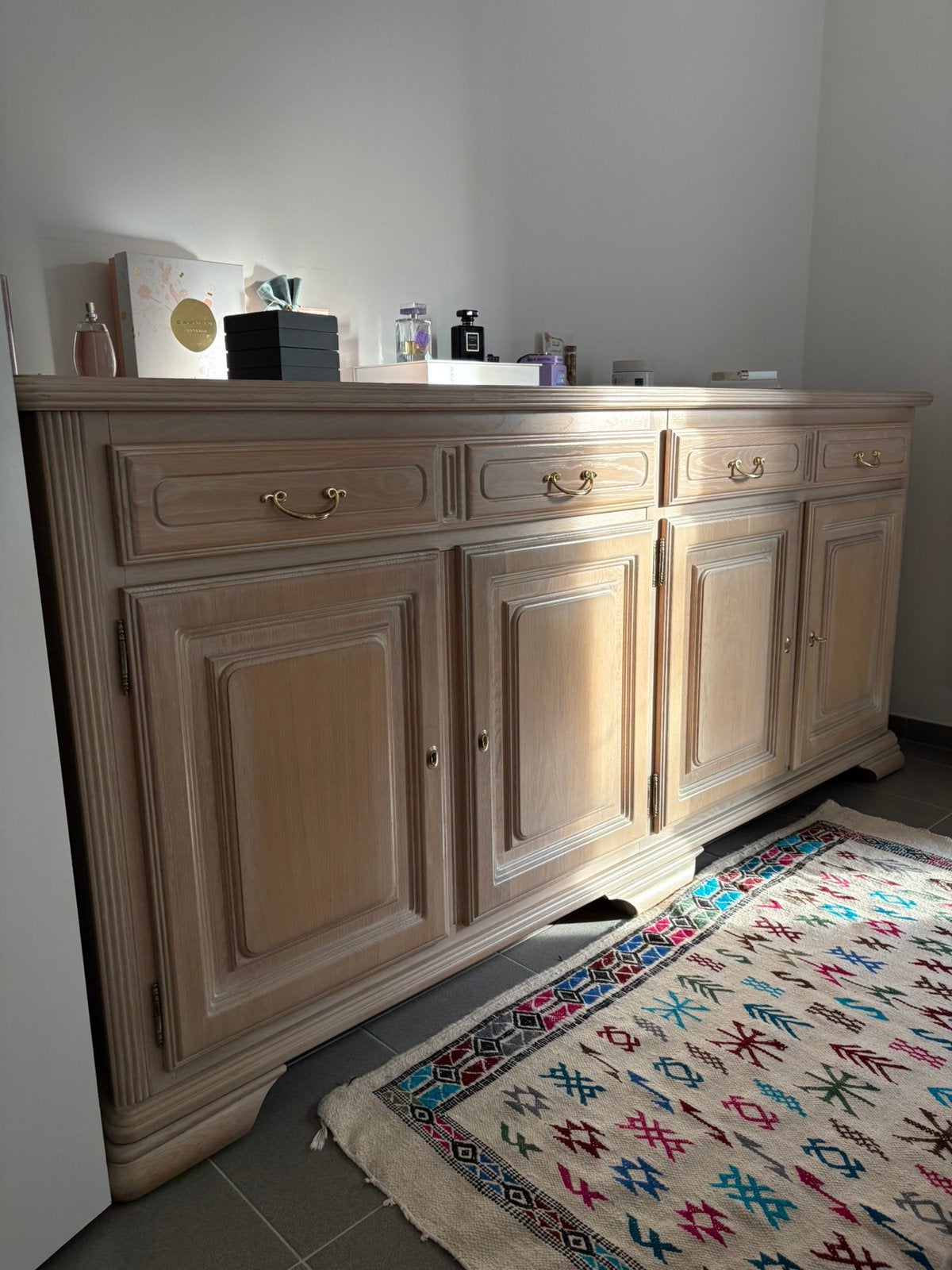 Armoir (buffet), Maison & Meubles, Armoires | Buffets, Enlèvement, Comme neuf, Chêne
