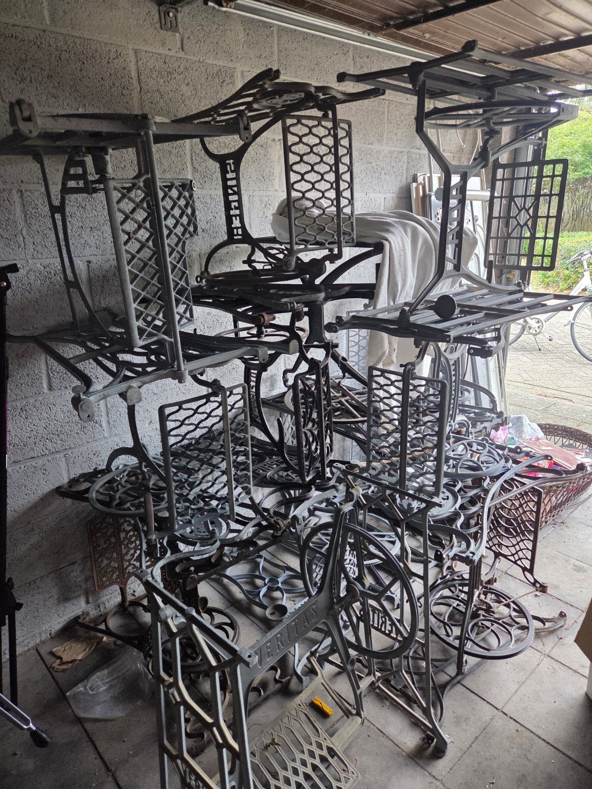 Onderstel naaimachine, Bricolage & Construction, Métaux, Enlèvement