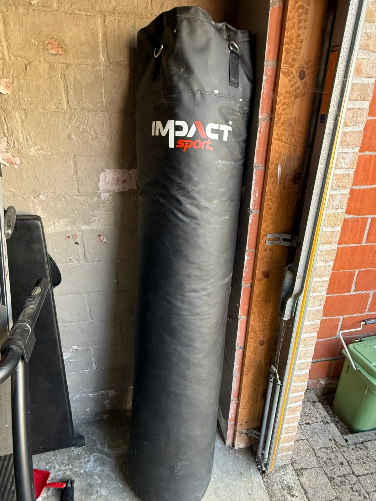 Bokszak Impact 180 cm, Sports & Fitness, Enlèvement, Comme neuf, Sac de boxe