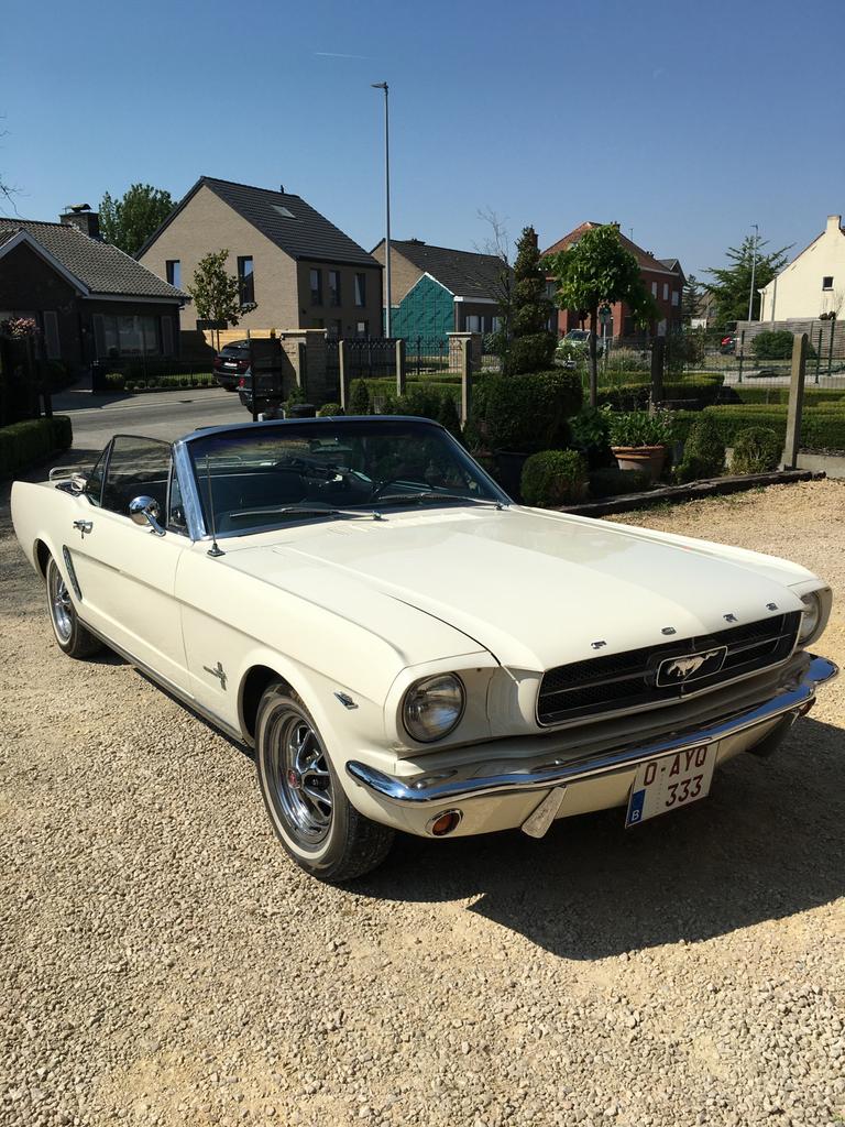 Ford mustang cabrio 1964 1/2, Achat, Autres couleurs, Noir, 2 portes