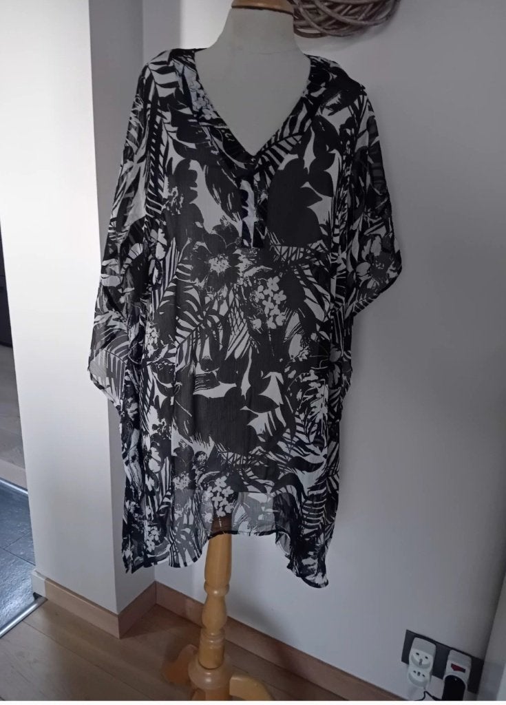 Korte strandjurk, TU, Kleding | Dames, Overige typen, Zwart, Ophalen of Verzenden, Onbekend