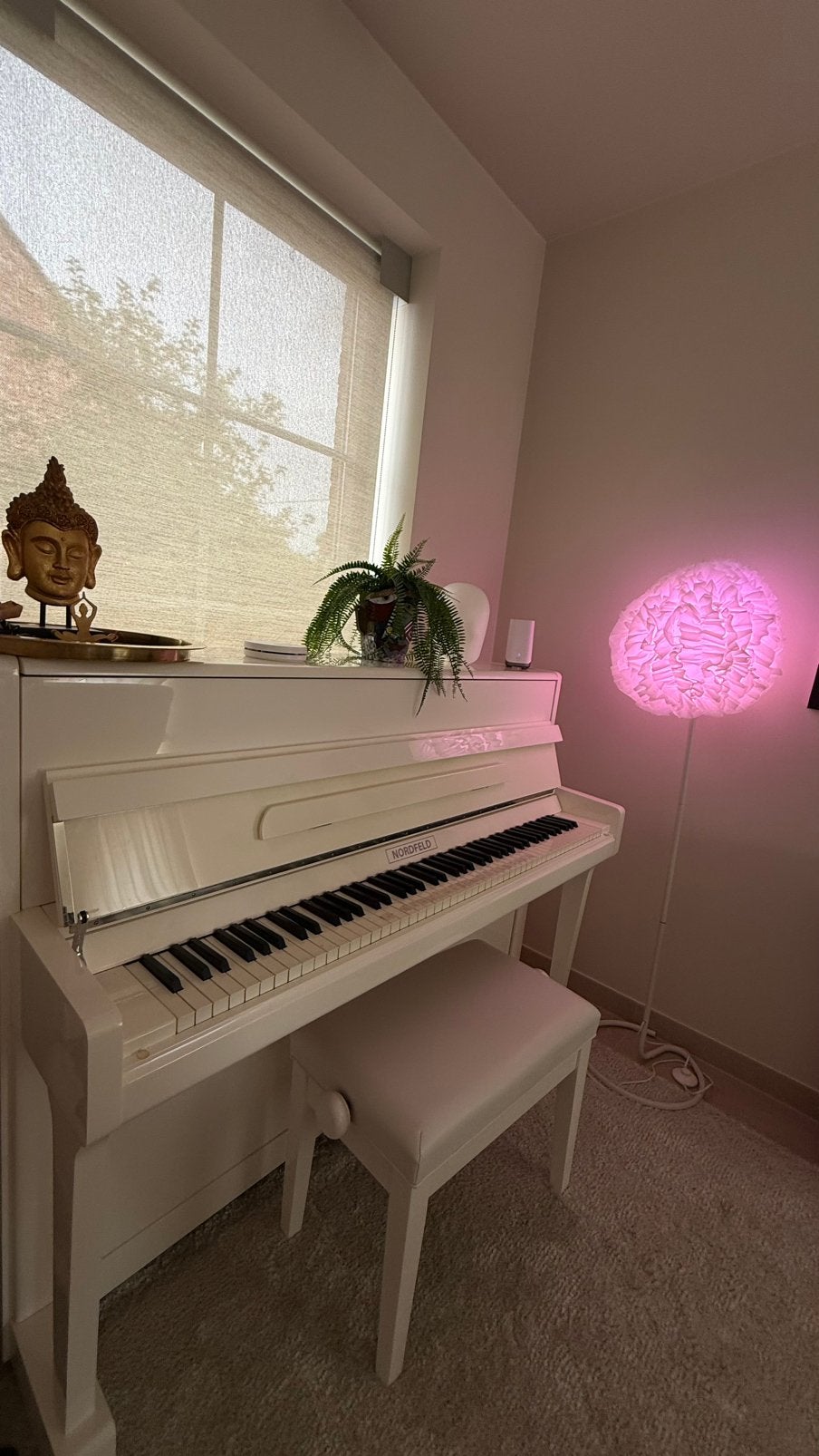 Piano acoustique Nordfeld — blanc, comme neuf, Enlèvement, Comme neuf, Piano