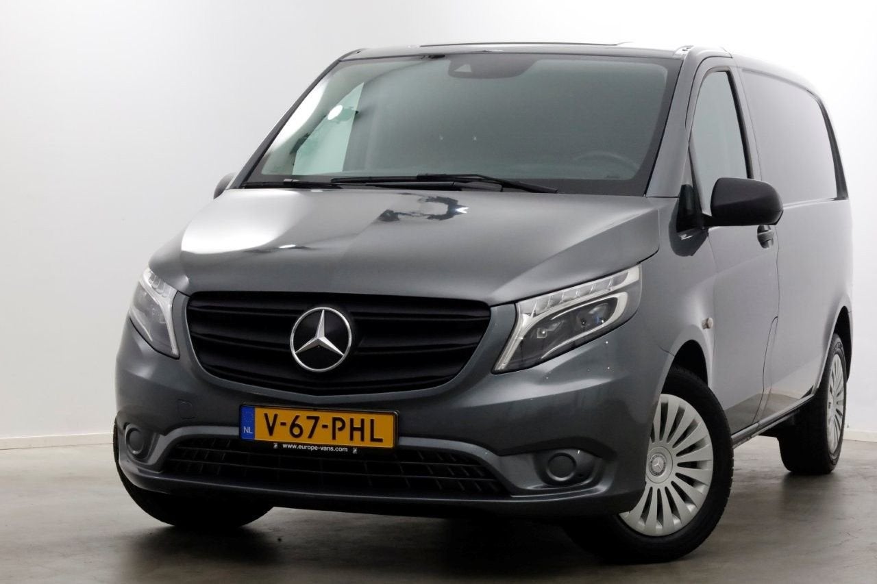 Mercedes-Benz Vito 119 CDI 190pk RWD 9G Automaat Compact LED, Auto's, Bestelwagens en Lichte vracht, Automaat, Mercedes-Benz, Bedrijf