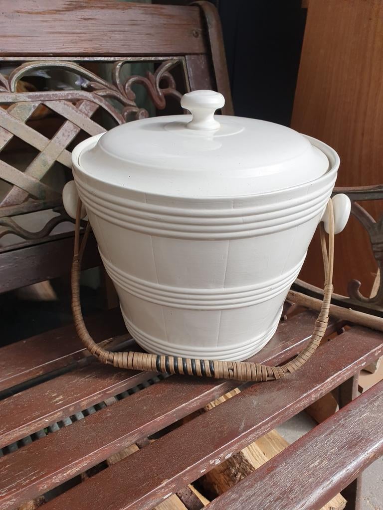 Pot à fermentation pour choucroute, Enlèvement