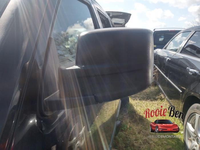 Buitenspiegel links van een Dodge Nitro, Gebruikt, -, -, Ophalen of Verzenden