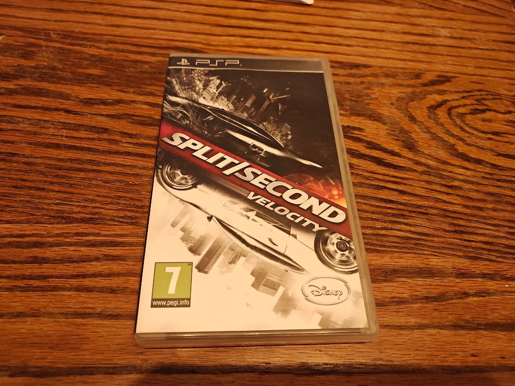 Split second Velocity psp, Consoles de jeu & Jeux vidéo, 1 joueur, À partir de 7 ans, Course et Pilotage, Enlèvement