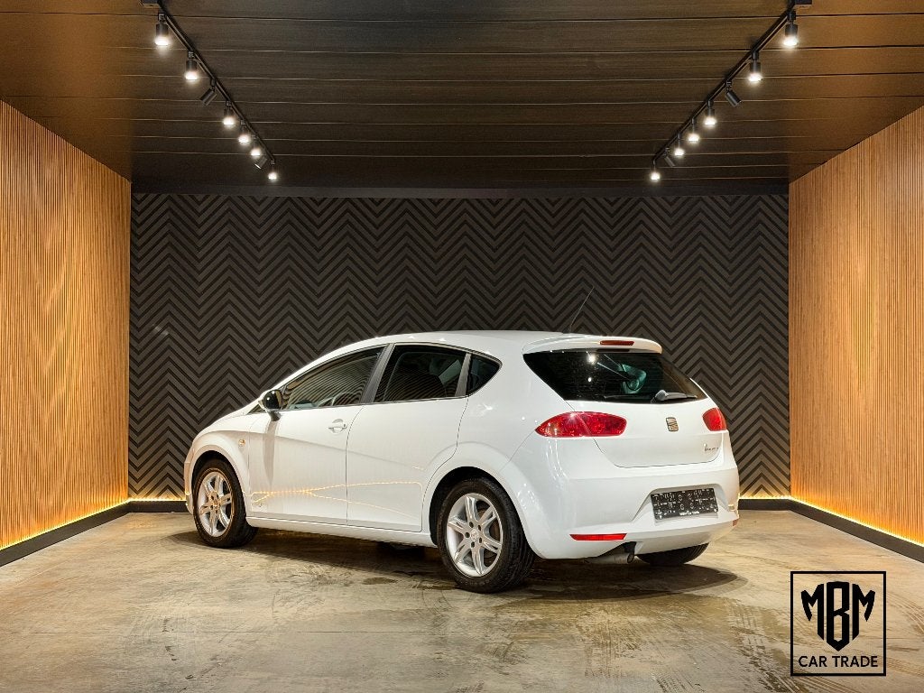 ✅ SEAT Leon 1.6 CR TDi E-Ecomotive Copa GARANTIE Airco, Autos, Seat, Euro 5, Entreprise, Entretenue par le concessionnaire, Noir