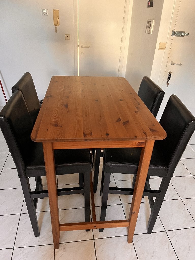 Set table et chaise, Enlèvement, Comme neuf, 4 à 6 chaises