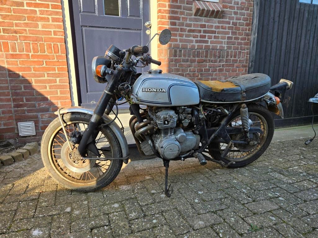 Honda CB350f schuurvondst, Motoren