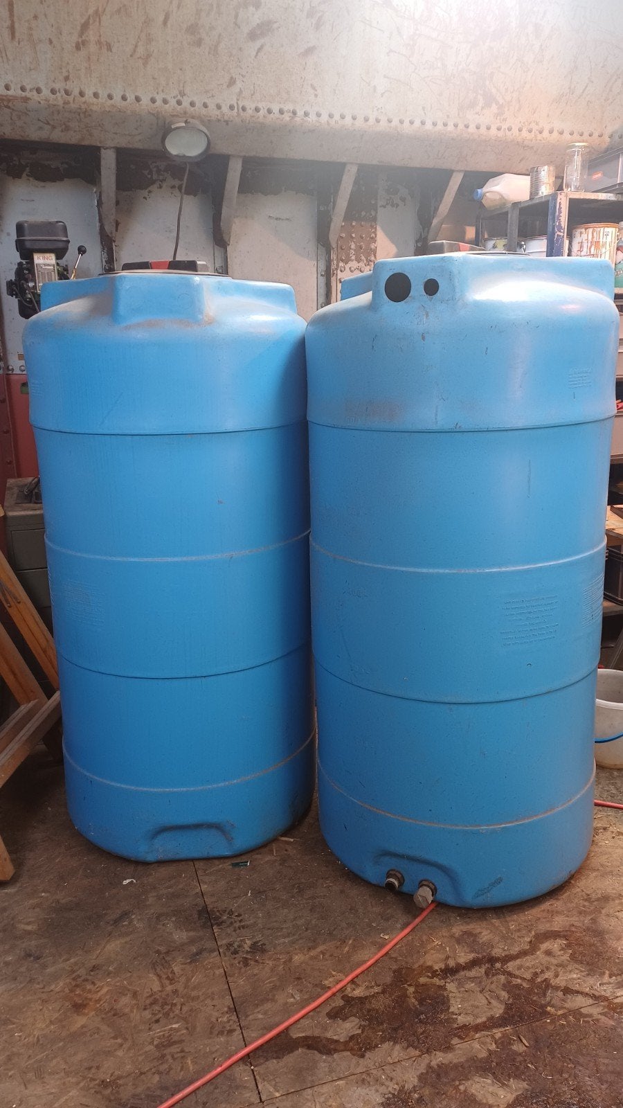 drinwatervat 750l 2x, Tuin en Terras, 150 liter of meer, Ophalen, Gebruikt, Met kraantje
