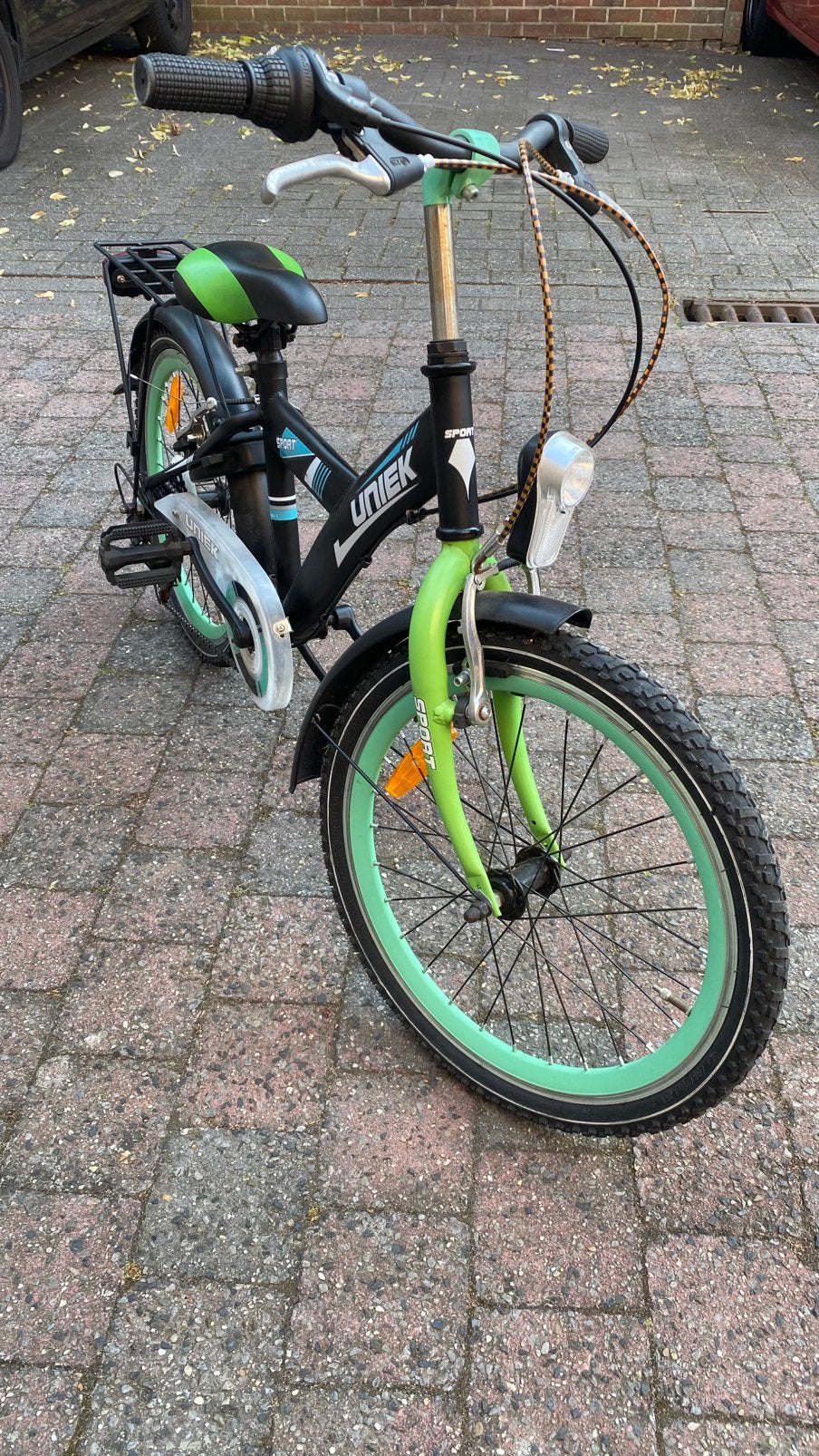 Kinderfiets in goede staat, Fietsen en Brommers, Fietsen | Kinderfietsjes, Ophalen, Zo goed als nieuw, Velgrem, 20 inch of meer