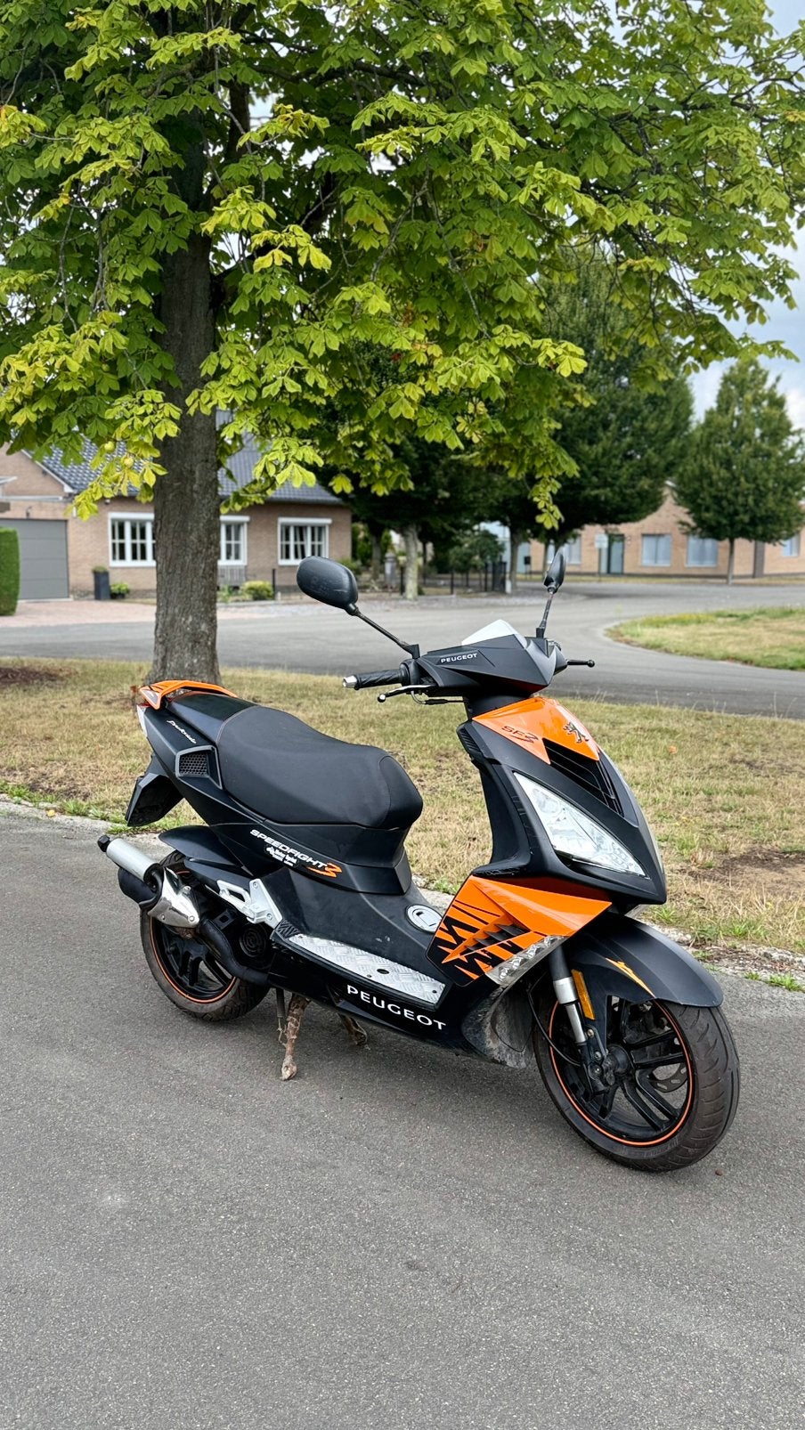 Peugeot speedfighter 3 b klasse/45 km per uur 2013, Fietsen en Brommers, Scooters | Peugeot, Ophalen, Zo goed als nieuw