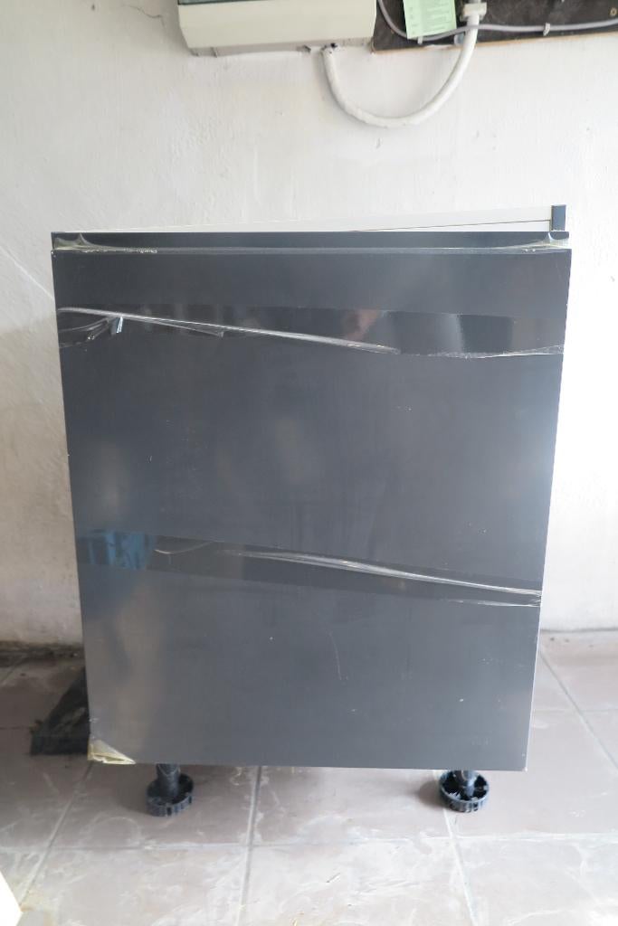3 nieuwe kasten, 1 hangkast; 2 staankasten greeploos, grijs, Doe-het-zelf en Bouw, Ophalen, Nieuw