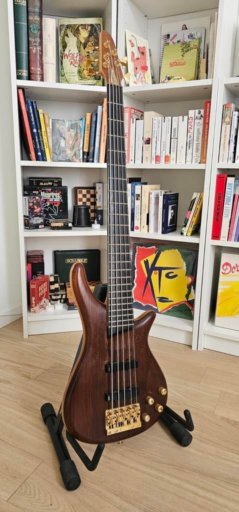 Bass Collection SGC Nanyo - 5 strings active (made in Japan), Muziek en Instrumenten, Ophalen, 5-snarig