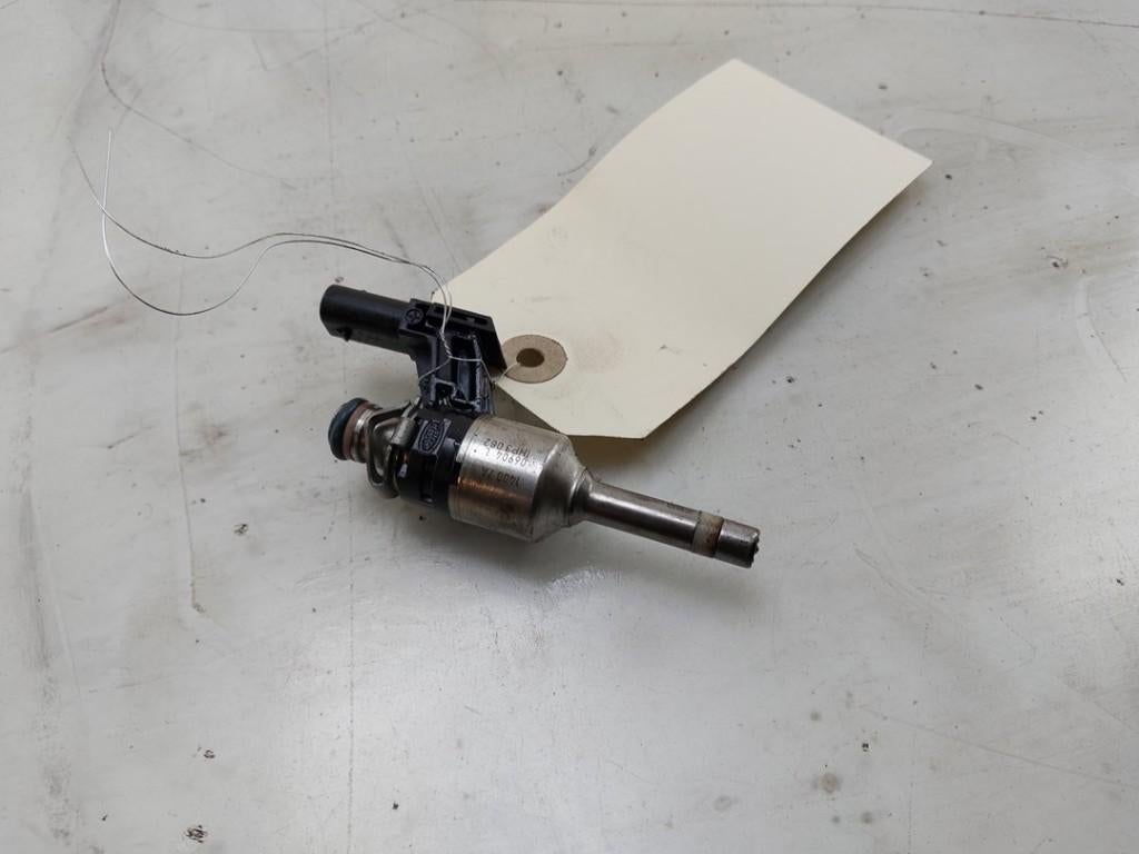 INJECTEUR Volkswagen Polo V (6R) (|03F906036B|), Autos : Pièces & Accessoires, Systèmes à carburant, Volkswagen, Utilisé