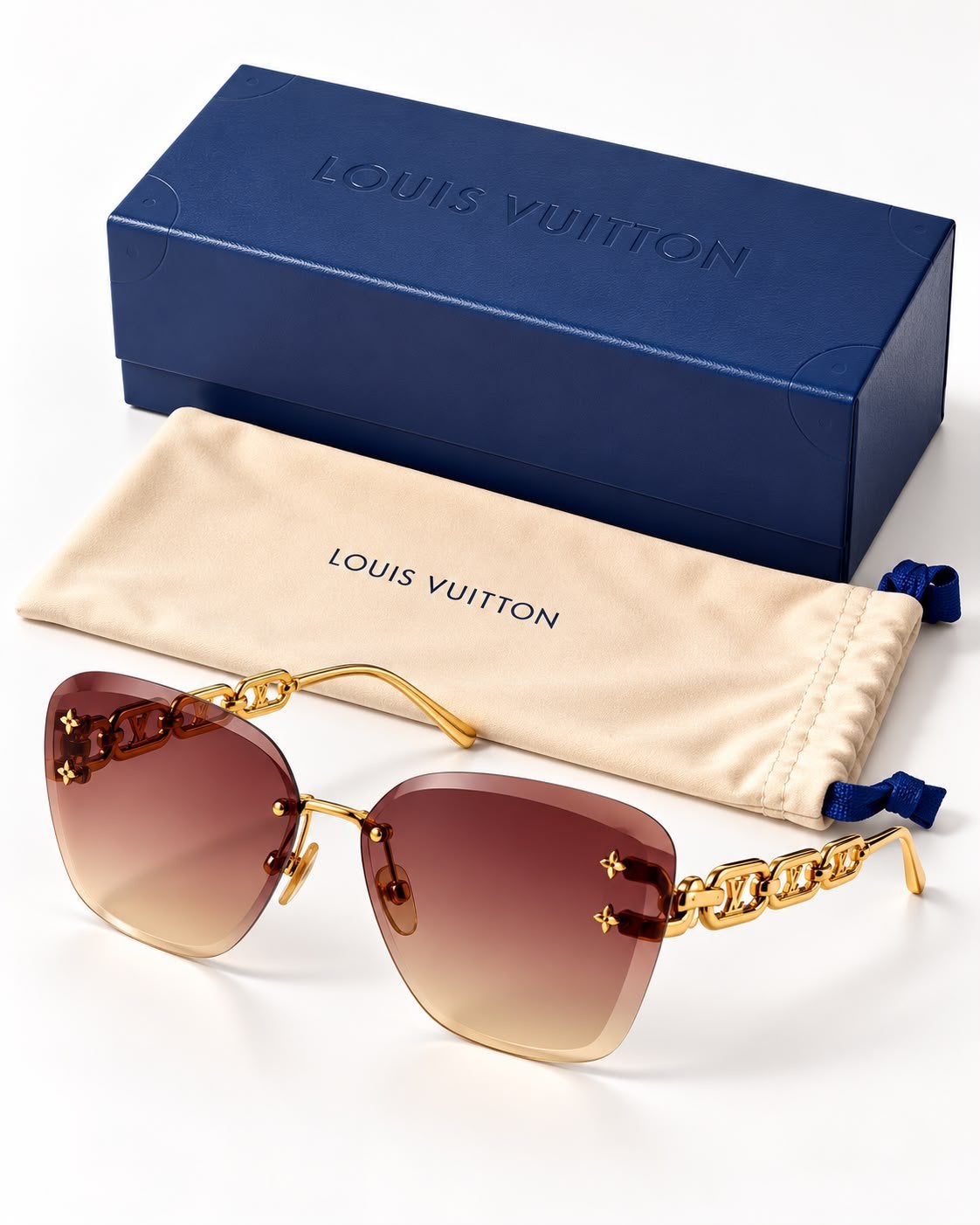 Louis Vuitton zonnebril – splinternieuw!, Handtassen en Accessoires, Ophalen, Zo goed als nieuw, Zonnebril