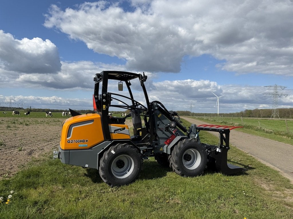 Giant G2700 HD+ minishovel / kniklader NIEUW, Zakelijke goederen, Machines en Bouw | Kranen en Graafmachines, Tobroco, Info@tobroco.nl