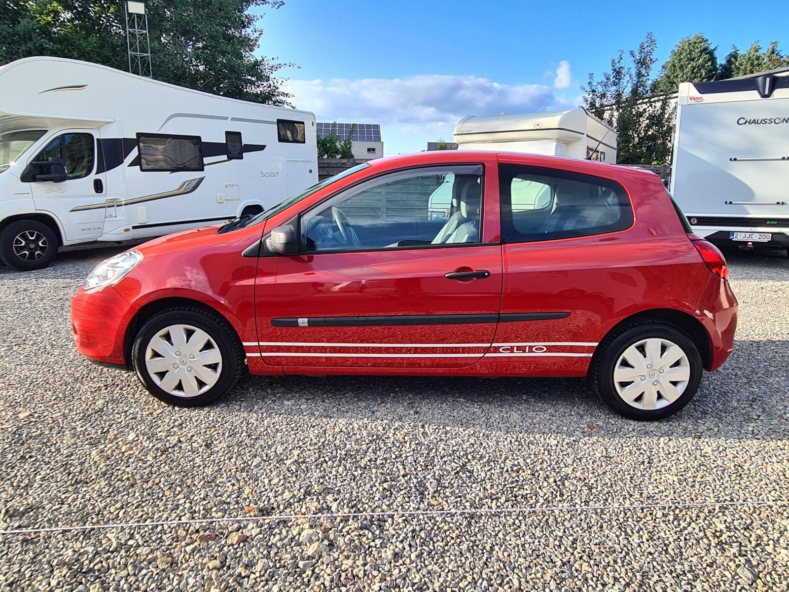 Renault Clio/1.1 Essence/AVANT homologué
SOLDE/4 EUROS/LIRE, Achat, Entreprise, Euro 4, Essence