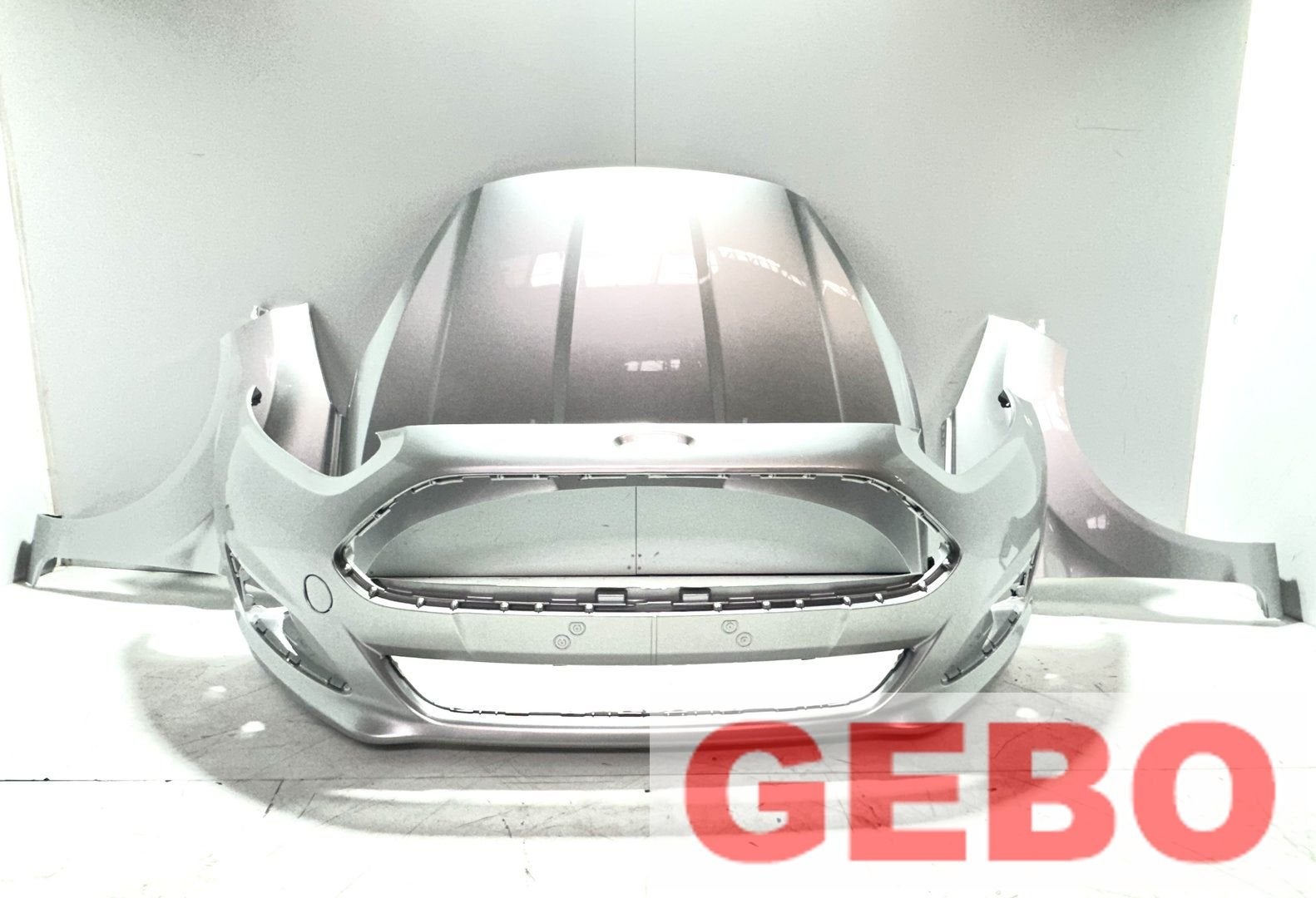 Ford Fiesta 2013/2017 voorkop motorkap bumper spatbord NIEUW, Neuf, -, Ford, -