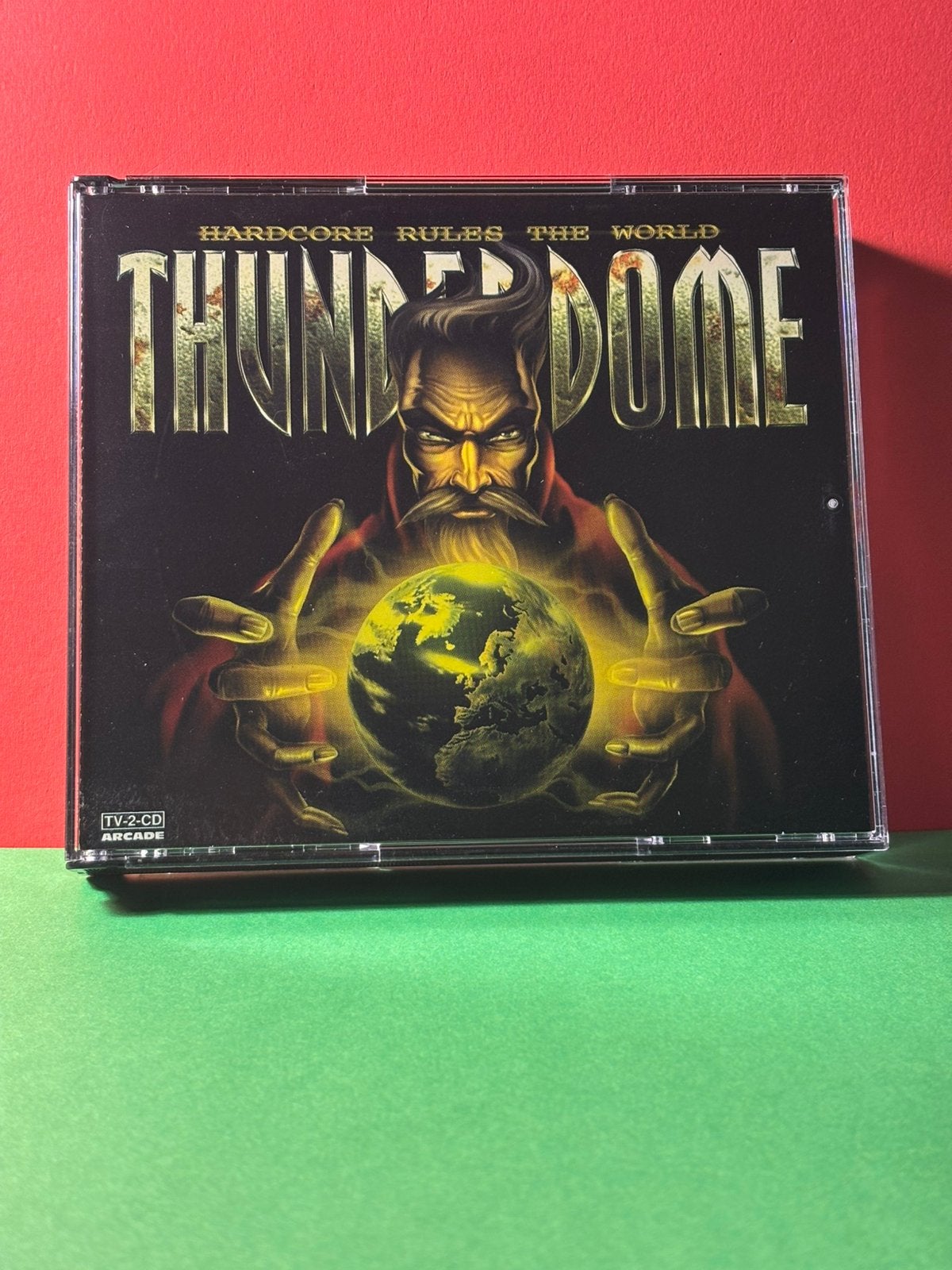 Thunderdome - hardcore rules the world ( id&t ), CD & DVD, CD | Dance & House, Envoi, Comme neuf, Hardcore