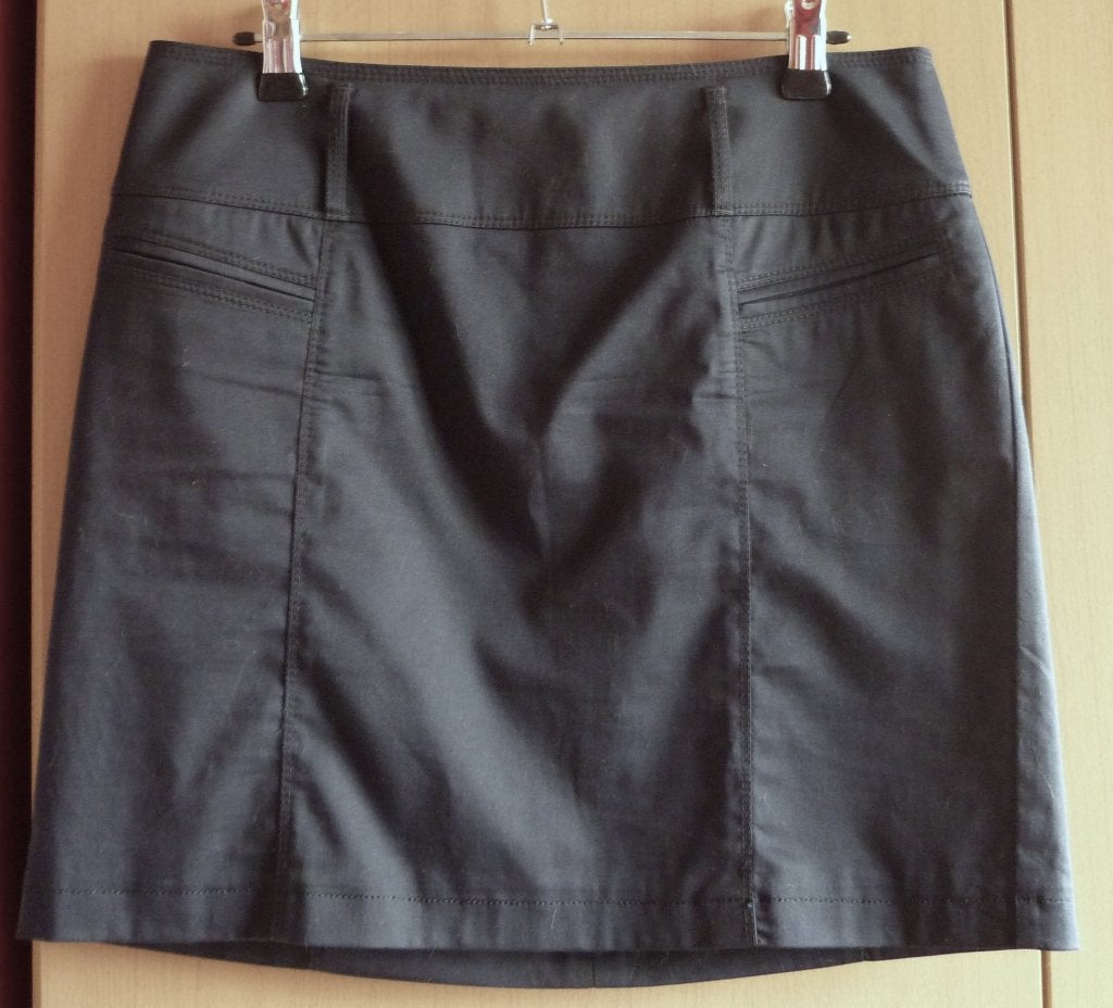Zwarte soepele rechte rok van Gerry Weber Mt 38, Vêtements | Femmes, Jupes, Enlèvement ou Envoi, Taille 38/40 (M)