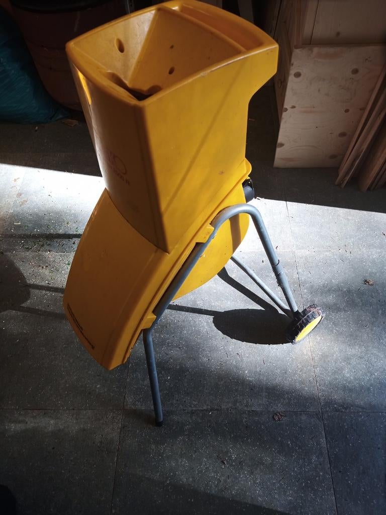 Electrische hakselaar., Tuin en Terras, Kruiwagens, Ophalen
