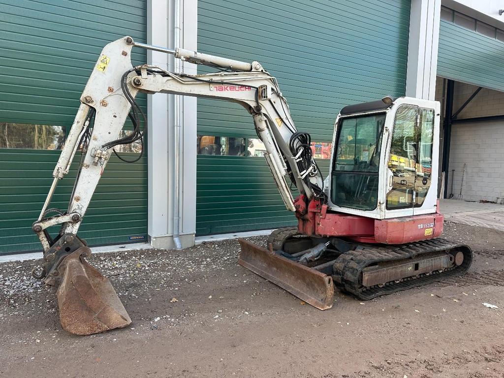 Takeuchi TB 153 FR All functions, Excavatrice