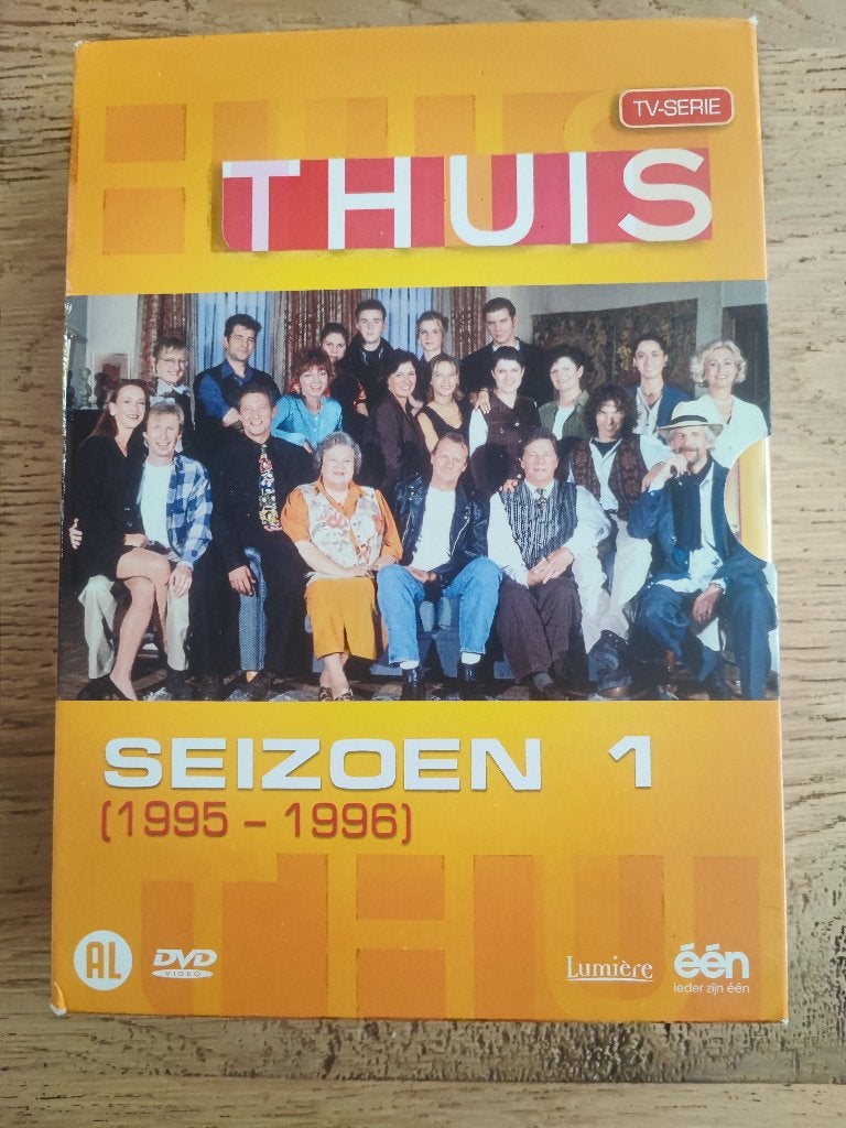 DVD Box Home Saison 1, CD & DVD, DVD | TV & Séries télévisées, Utilisé, Enlèvement ou Envoi