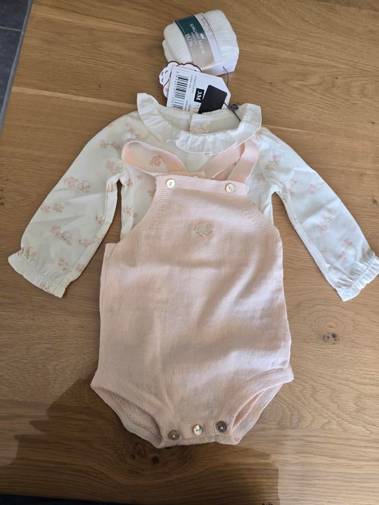 Tenue bb 3mois, Enfants & Bébés, Enlèvement