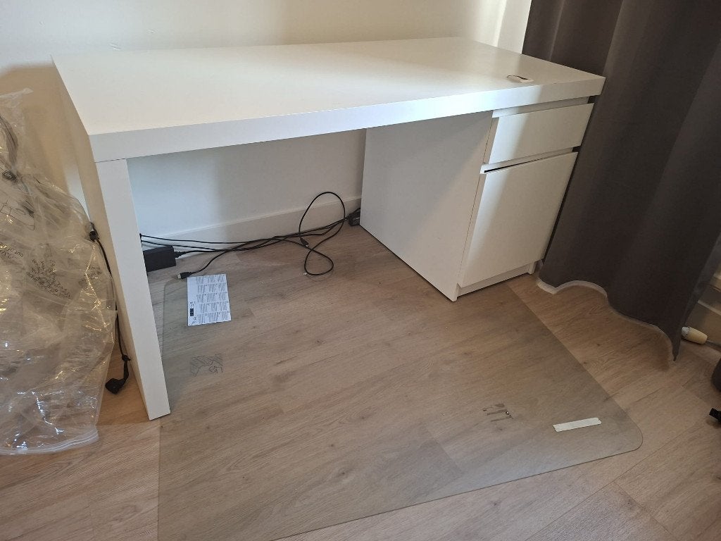 IKEA MALM Bureau, Enlèvement, Utilisé, IKEA, Bureau d'ordinateur