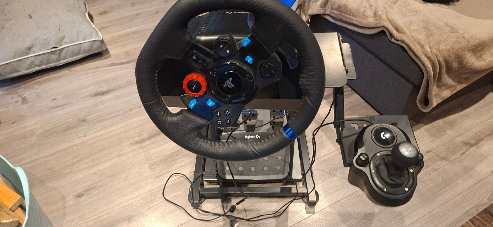 Logitech G29, Consoles de jeu & Jeux vidéo, Enlèvement
