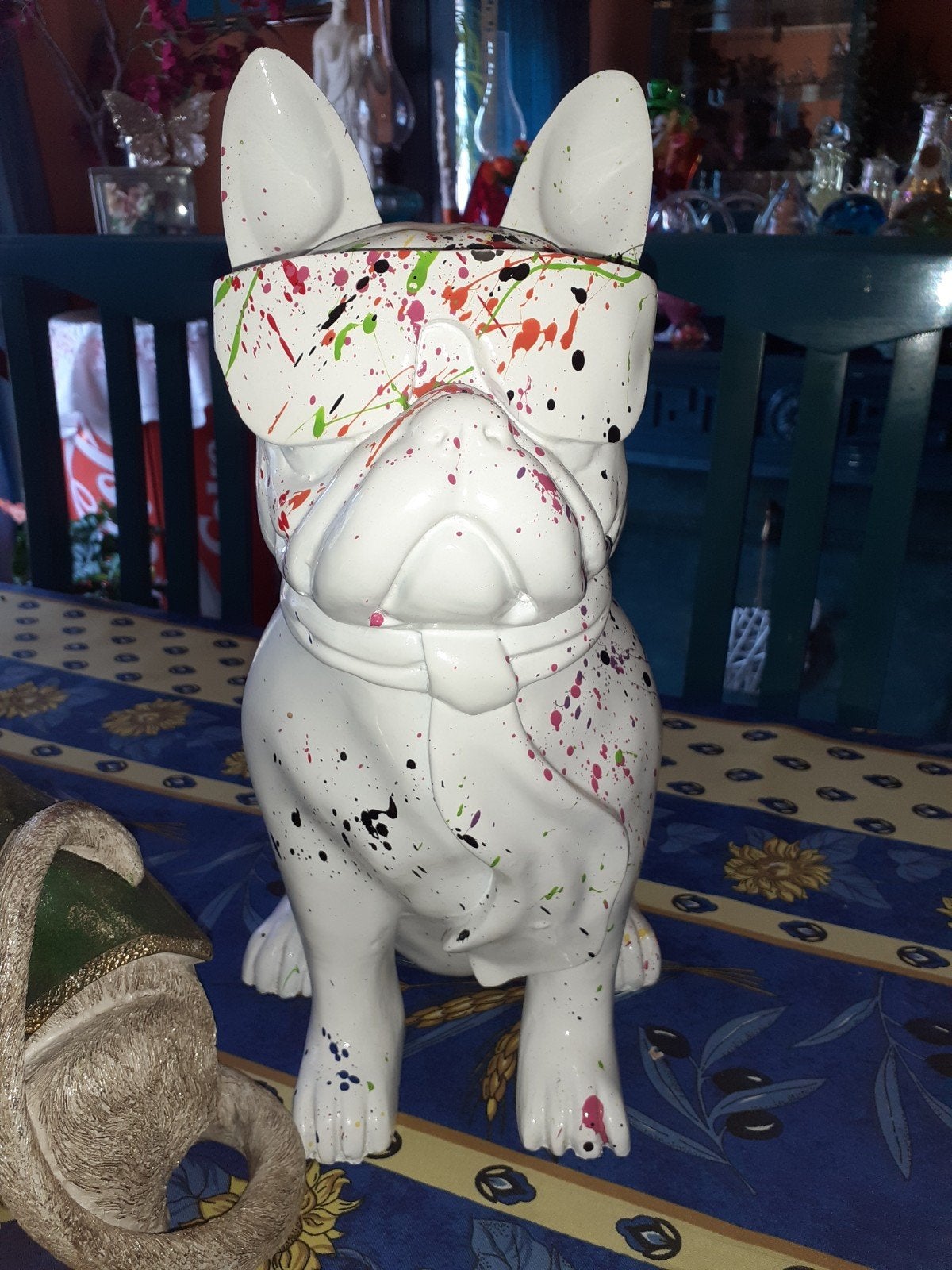 Deco bouledogue, Enlèvement