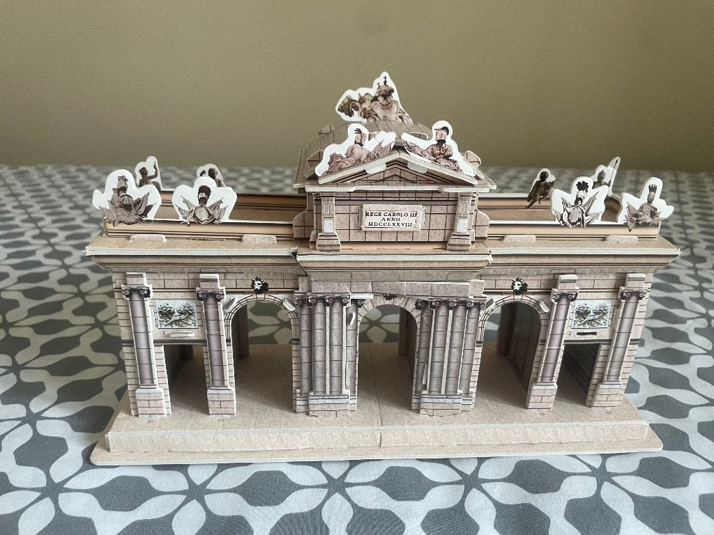 Maquette Puzzle 3D – Monument Puerta de Alcalá (Madrid), Hobby & Loisirs créatifs, Sport cérébral & Puzzles, Utilisé, Rubik's Cube ou Puzzle 3D
