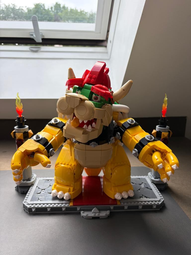 The mighty Bowser (Geen lego), Ophalen, Zo goed als nieuw