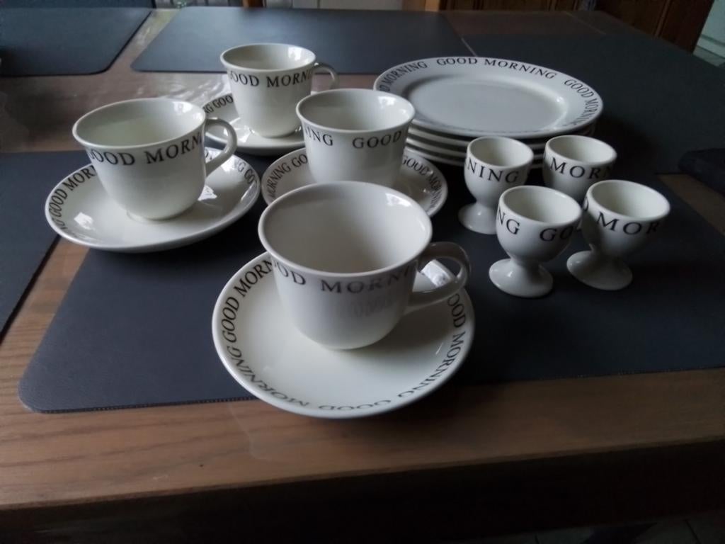 Ontbijtservies met opschrift "good morning", Ophalen