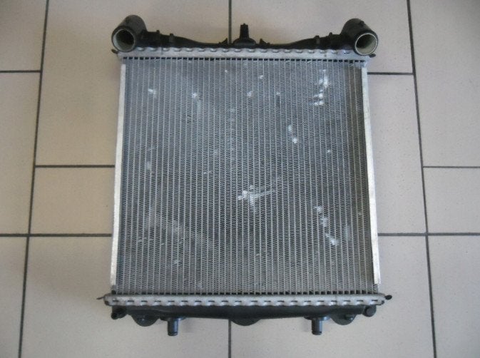 Koelerpakket PORSCHE 996 986 99610613151 LEFT WATER RADIATOR, Gebruikt, Porscheplatz 1
70435  Stuttgart, DE, Porsche, Info@porsche.de