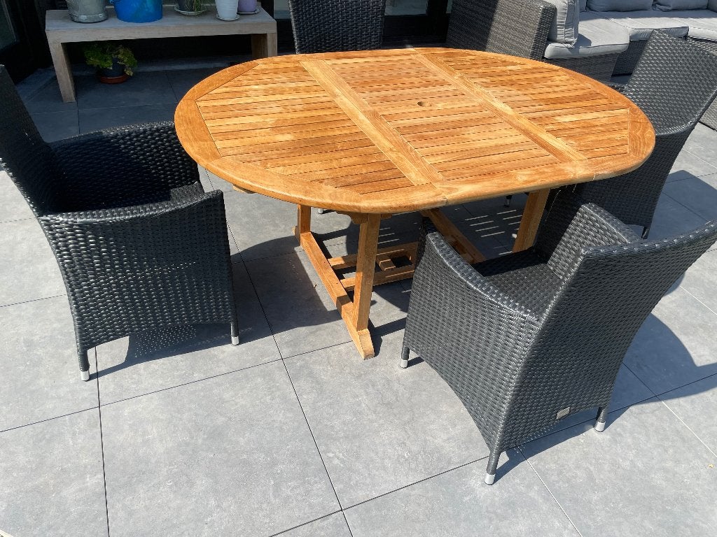 Tuinset tafel en 4 stoelen  zgan, Tuin en Terras, Ophalen, Zo goed als nieuw, Kunststof, Tuinset