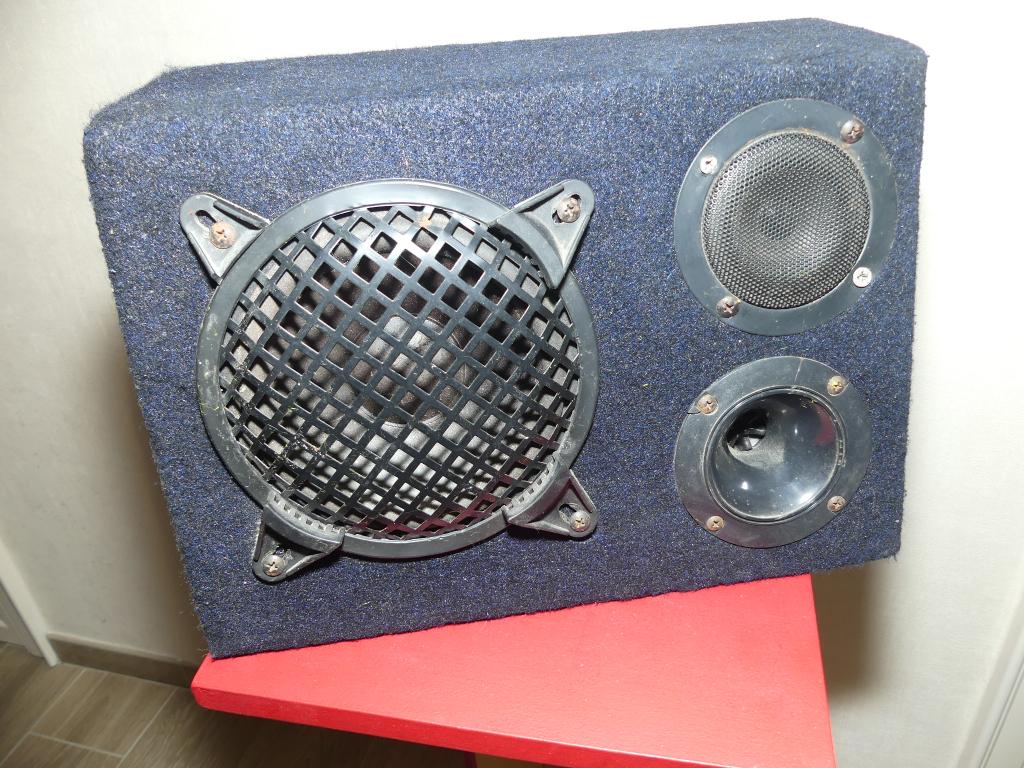 Haut-parleur de voiture Mini Boombox, Enlèvement ou Envoi, Utilisé