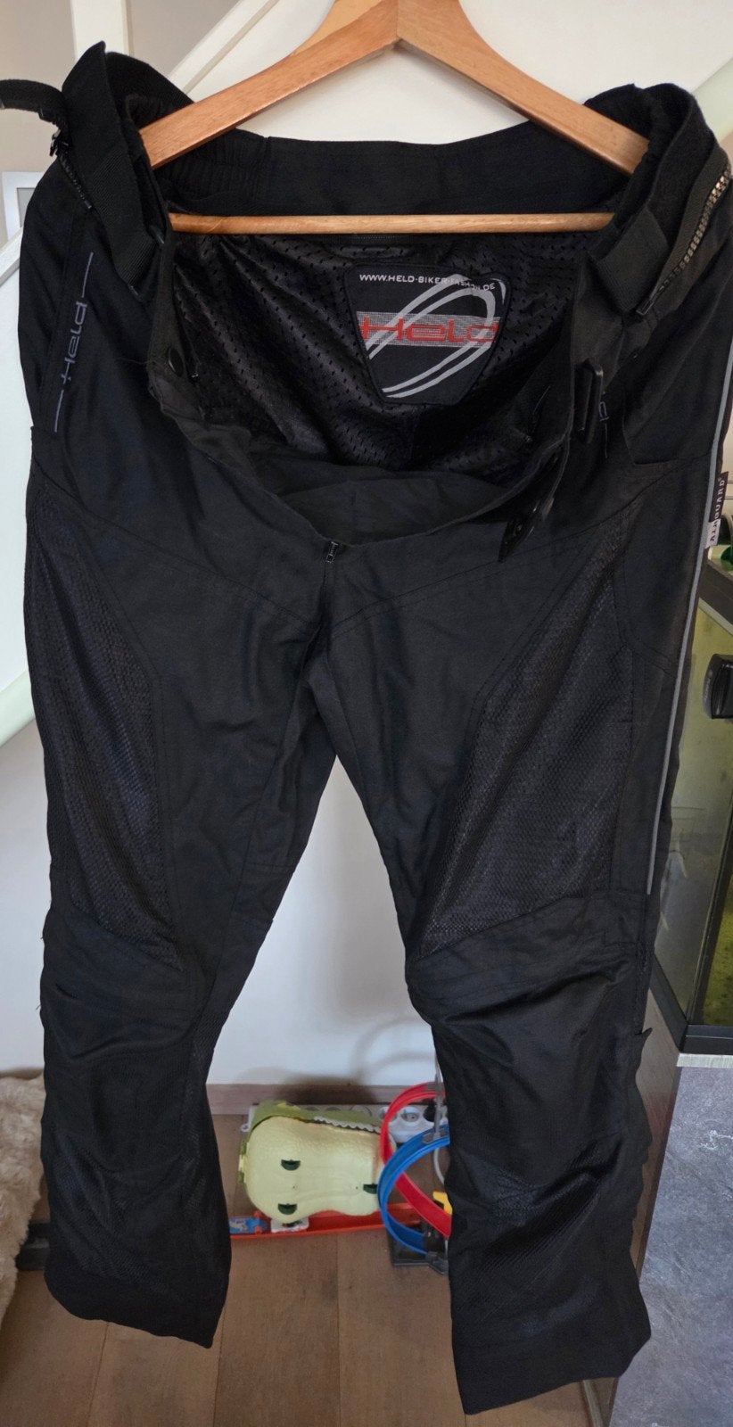 Motorbroek maat M/L, Ophalen