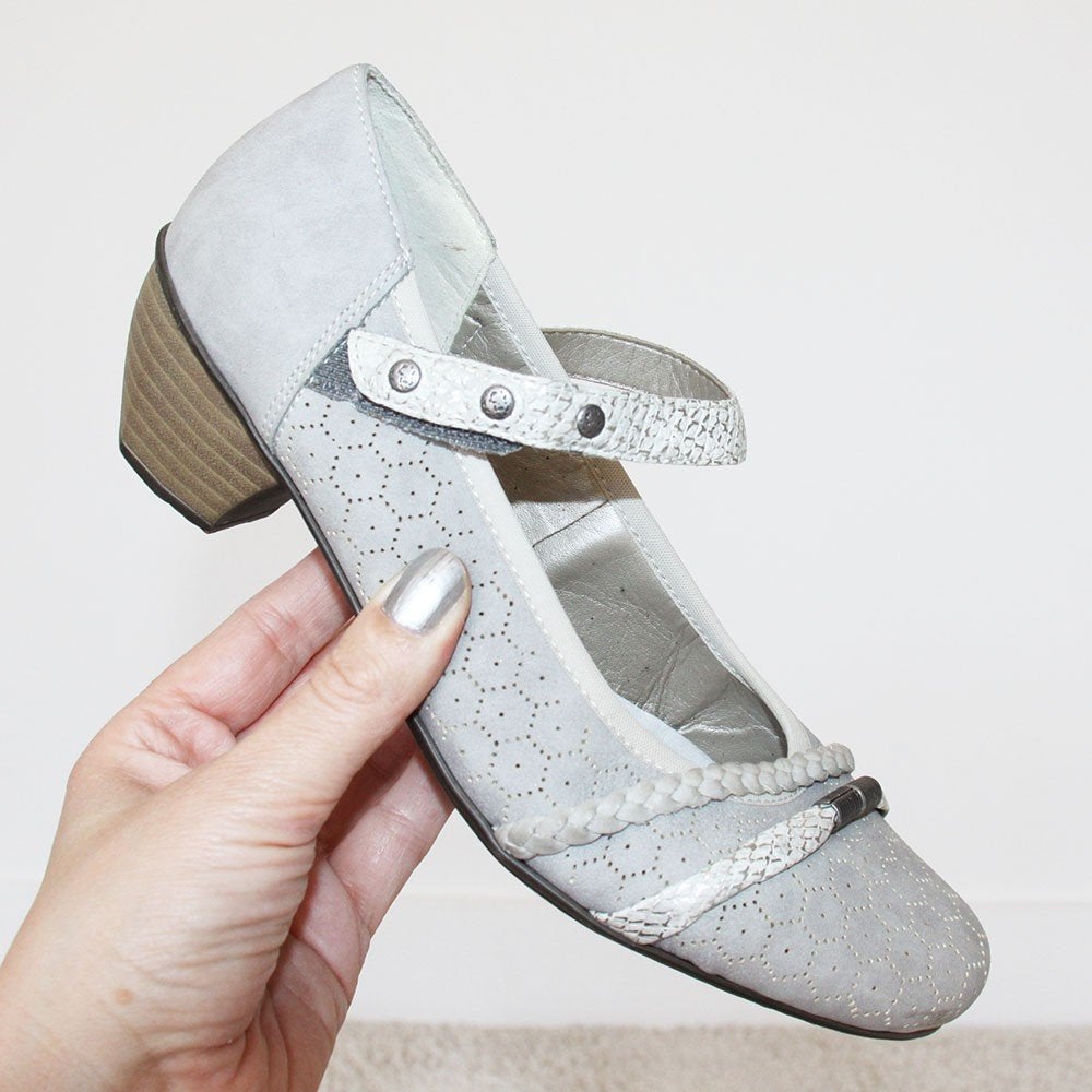 Schitterende Leren Rieker Pumps s2 (Maat 39) € 35,-, Kleding | Dames, Pumps, Ophalen of Verzenden, Zo goed als nieuw, Grijs
