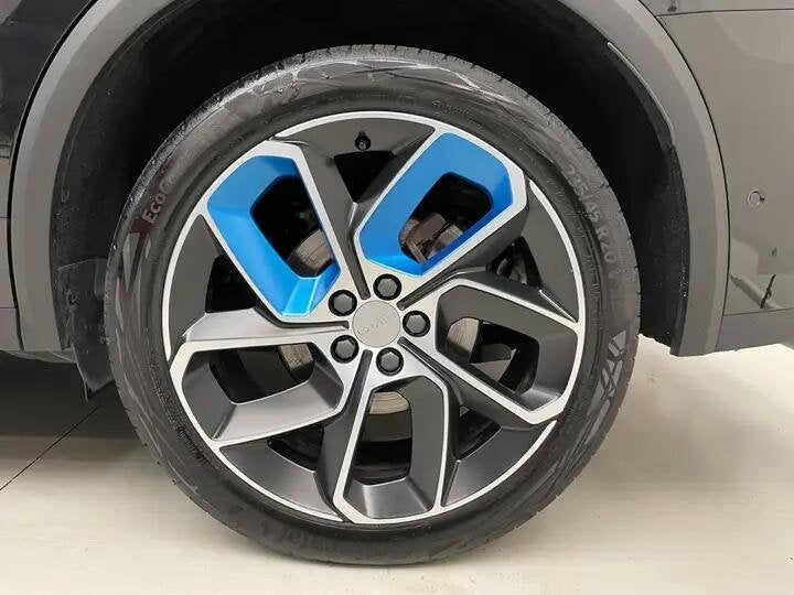 Lynk & Co 01 PHEV - PANODAK - ADAPTIVE CRUISE - 360 CAMERA, Auto's, Lynk & Co, 0 min, 0 kg, Zwart, Bedrijf