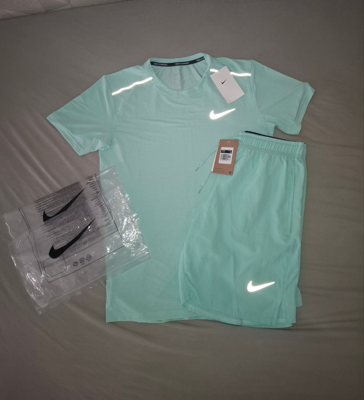 ensemble nike running, Vêtements | Hommes, Vêtements de sport, Neuf, Général, Nike, Enlèvement