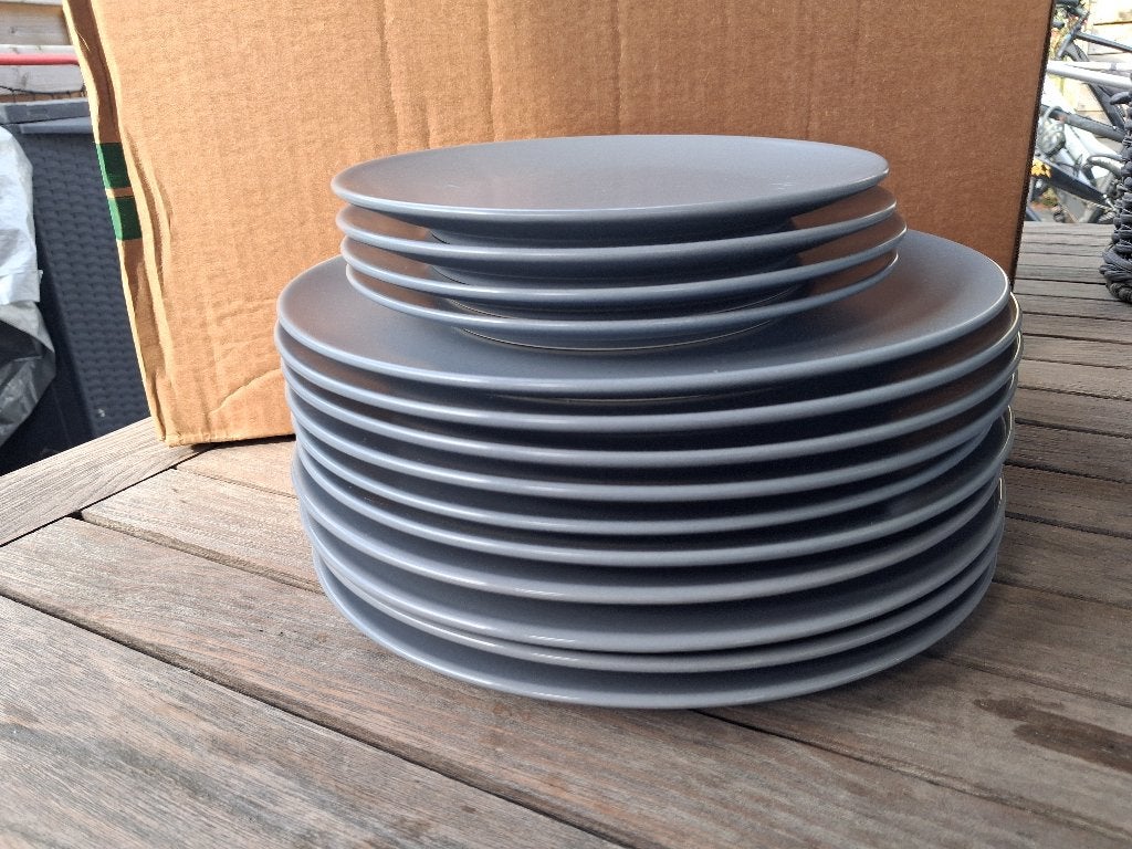 Borden IKEA blauw grijs, Huis en Inrichting, Ophalen, Zo goed als nieuw