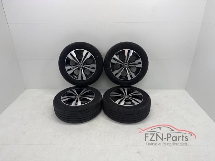 Mercedes-Benz GLA W247 Velgenset 18-Inch Bridgestone Pirelli, Enlèvement ou Envoi, Neuf, Autre, Pneu(s)