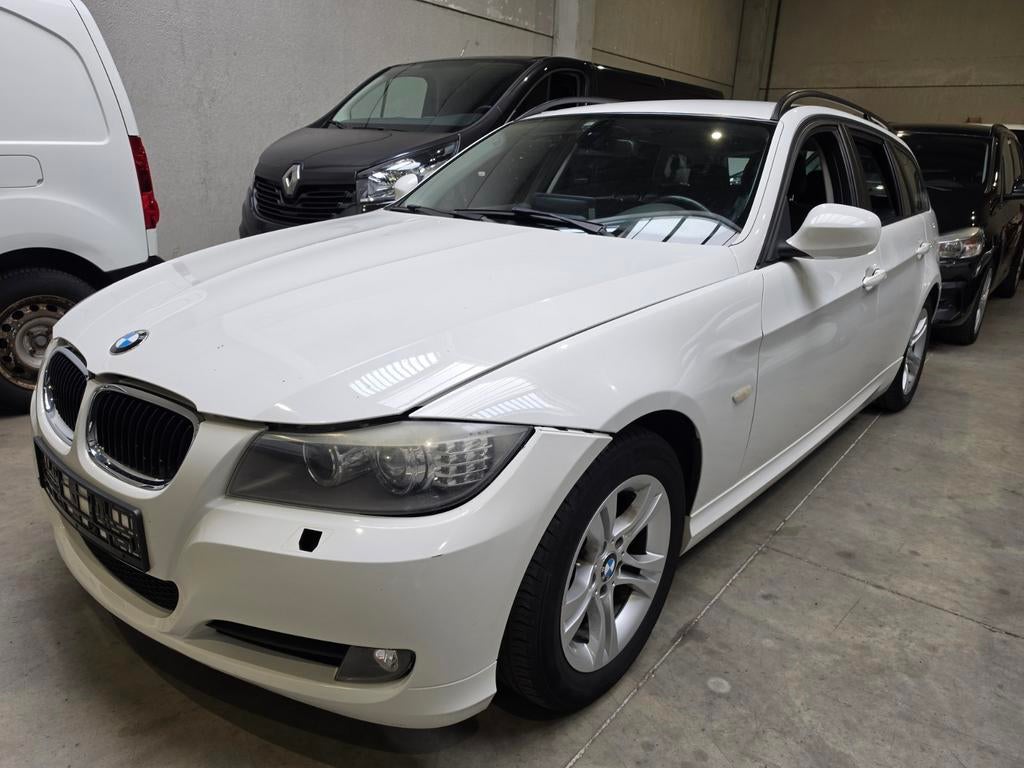 Bmw 320i Benzine 150dkm break, Auto's, Bedrijf, 3 Reeks, Break, Handgeschakeld