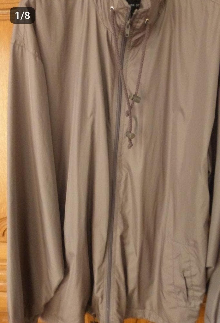 regenjas maat 56/58 bruine kleur, Kleding | Heren, Ophalen of Verzenden