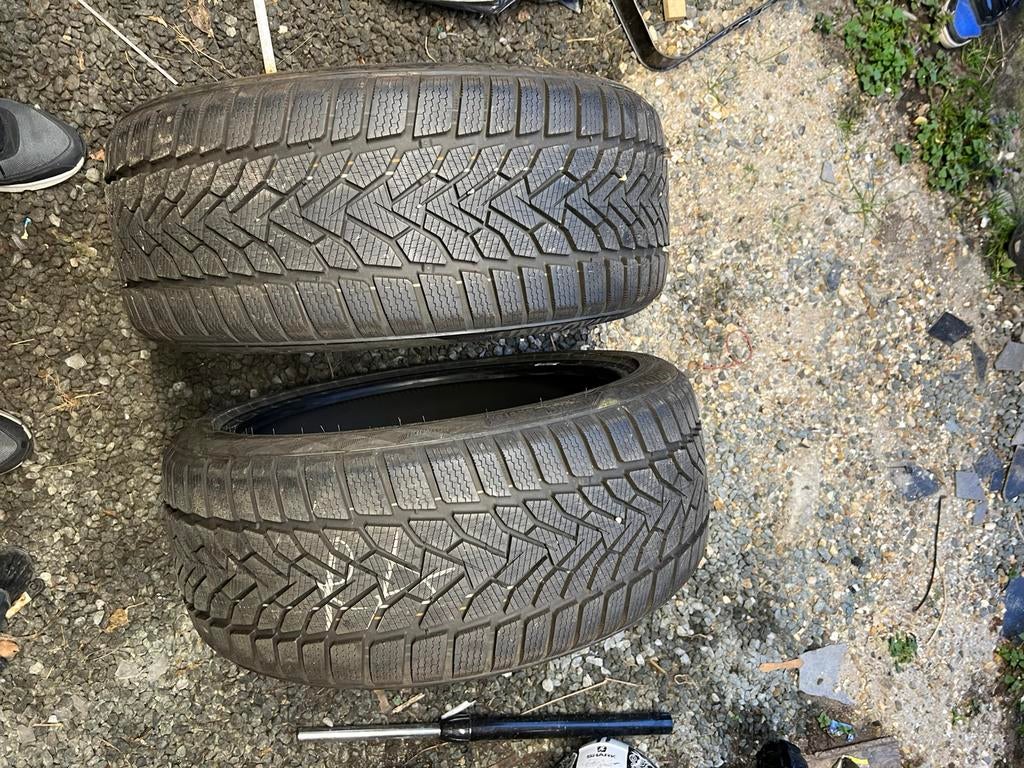 Te koop 2 x winterbanden, Enlèvement, Comme neuf